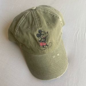 Mickey Mouse distressed baseball cap